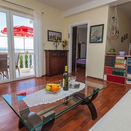 Apartments Villa Americana Jadranovo Room photo