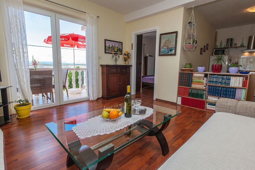 Apartments Villa Americana Jadranovo Room photo